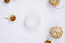 Load image into Gallery viewer, Selenite Crystal Bowl - Circle