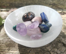 Load image into Gallery viewer, Premium Crystal Healing Kit